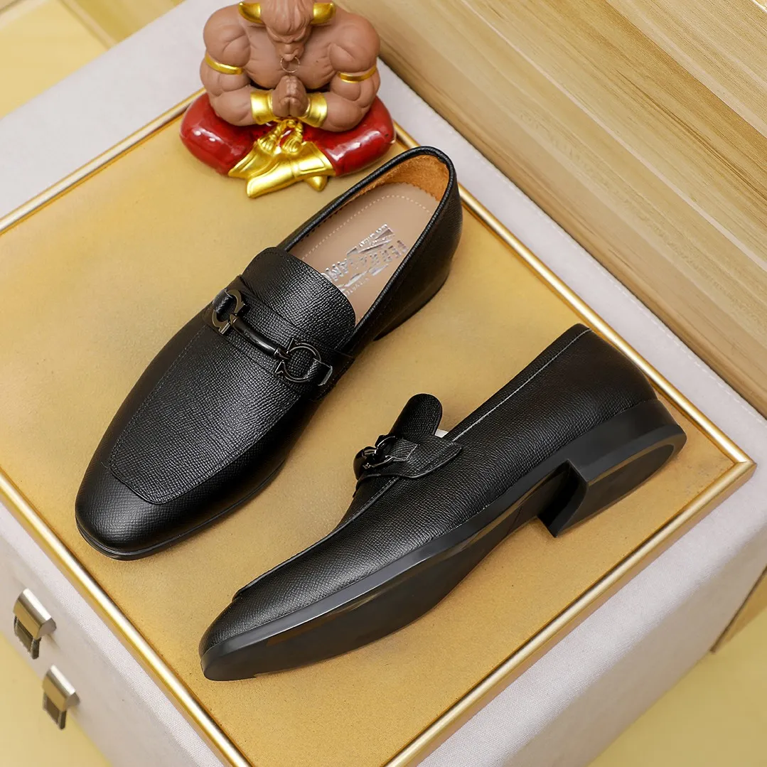 Men's shoes 💰600 🕷🕷🐂【Ferragamo】 Popular fashionable casual shoes🇨🇳Official website counter 1:1 production, original mold opening💯Good quality can be seen, imported high-end first-layer pebbled calfskin, water-dyed🐂leather lining🌿very clear texture, high-quality waterproof, non-slip and wear-resistant outsole🎋high quality and low price, truly handmade🍓, 7 colors available! Code number 38-44 (45. To be customized)